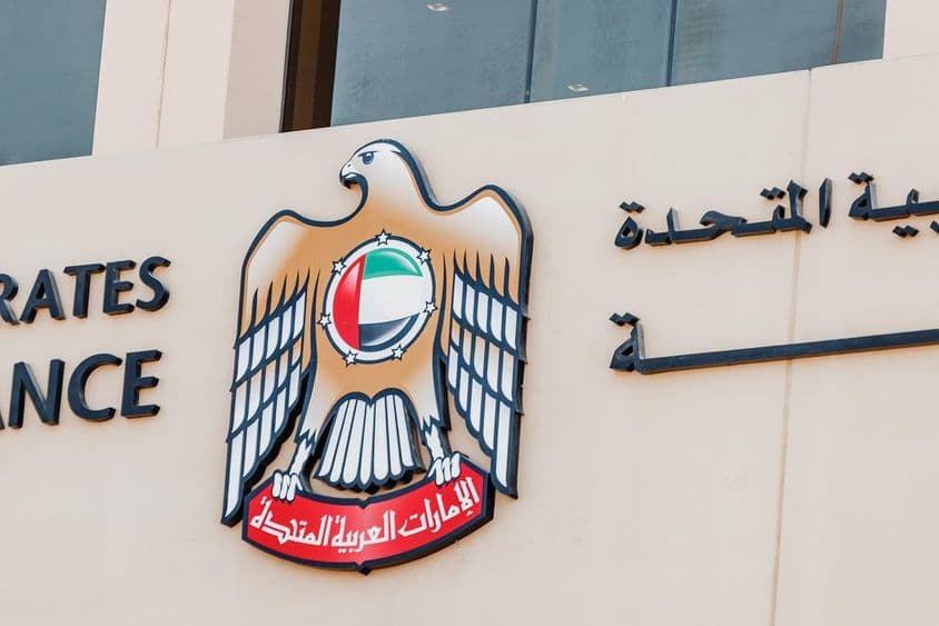 Logo na budove Ministerstva financií Spojených arabských emirátov.