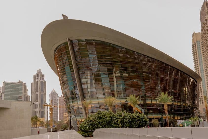 Budova Dubai Opery.