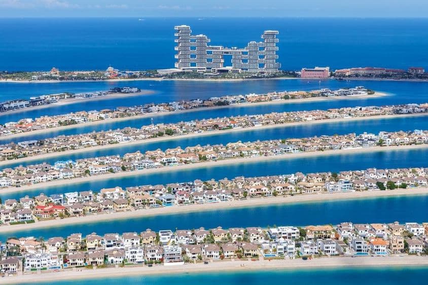 Palm Jumeirah umelý archipel s domami.