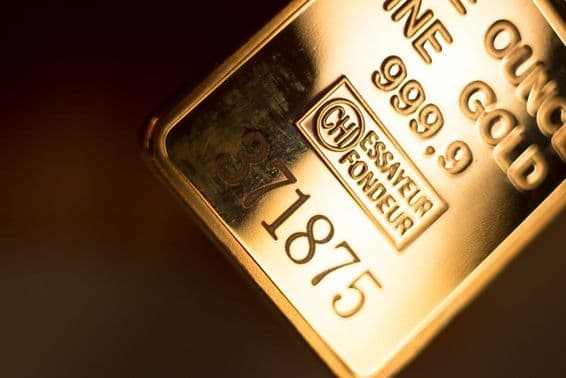 Zlato 999,9 čistoty.