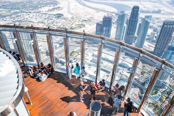 Pohľad z 124. poschodia Burj Khalifa.