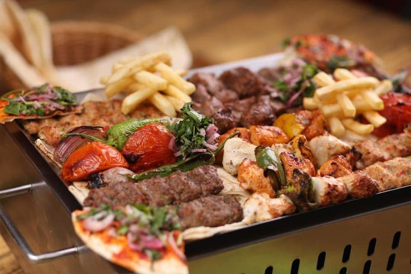 Grilovanie v Dubaji.