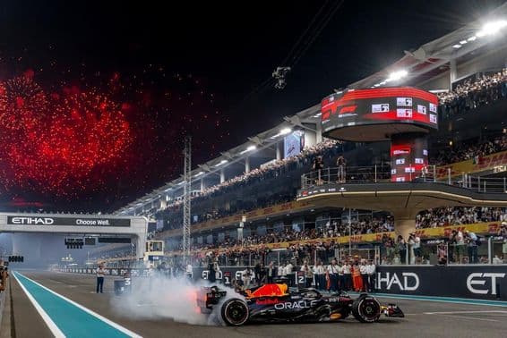 Okruh Formuly 1 Yas Marina v Abú Zabí.