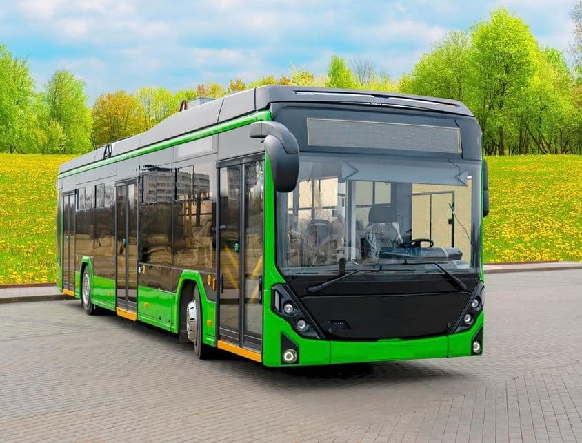 Elektrický zelený autobus.