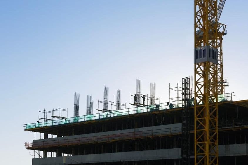 Výstavba rezidenčnej budovy v Spojených arabských emirátoch.