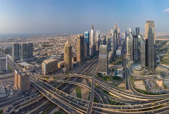 Križovatka ulic Al Safa a Sheikh Zayed Road.