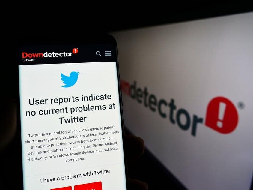 Downdetector informuje o stave na Twitteri.