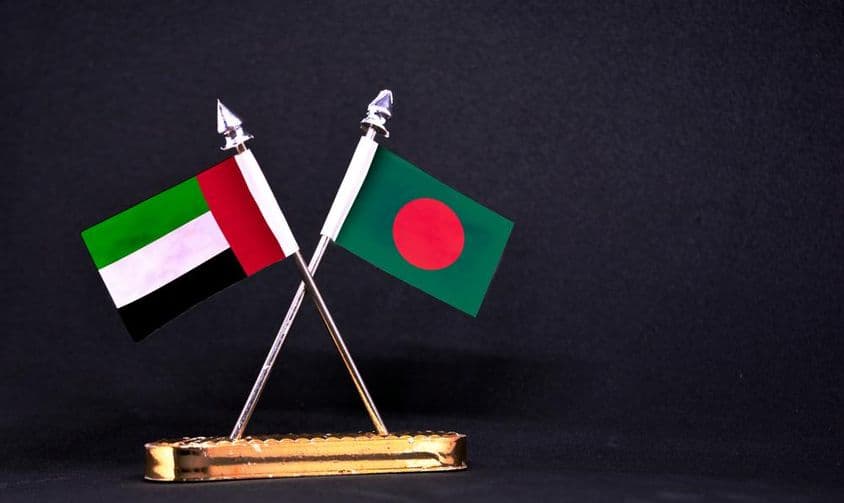 Spojené arabské emiráty a Bangladéš stolové vlajky.
