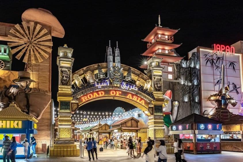 Pavilón Ázijskej Cesty v Global Village Dubaj.