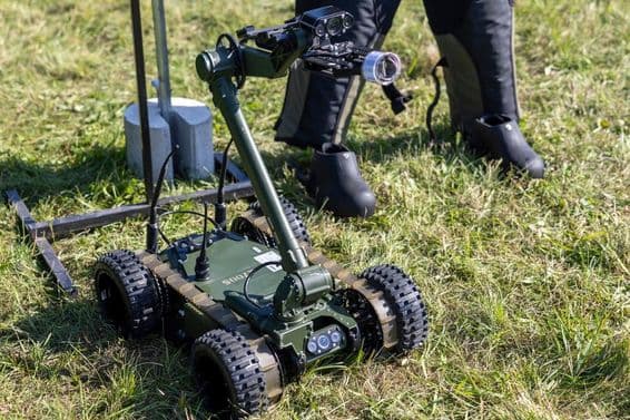 Ľahký prieskumný robot model 1507.
