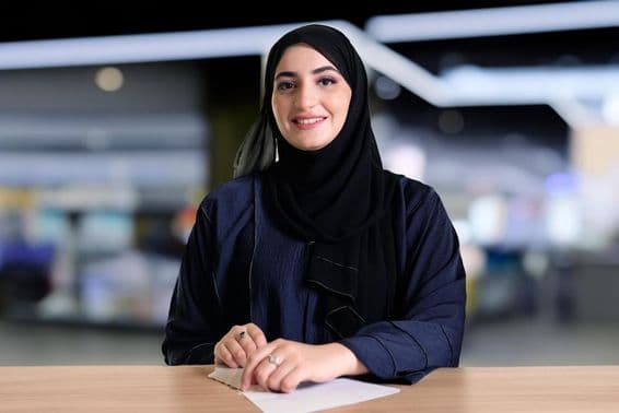 Arabský obyvateľ v hidžábe abaye.