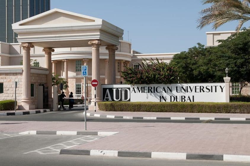 Dubaj, Spojené arabské emiráty, americká univerzita.