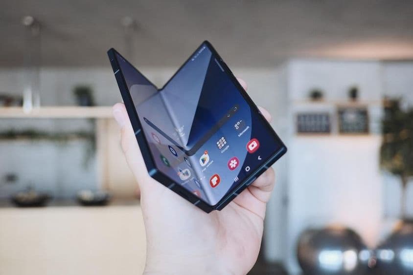 Skladací smartfón Samsung Galaxy Z Fold.