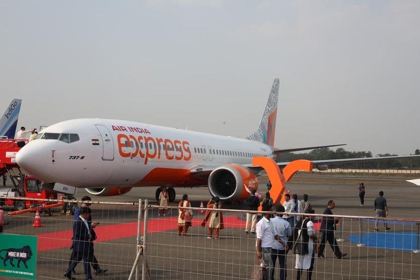 Lietadlo AirIndia Express vystavené na výstave Wings India.
