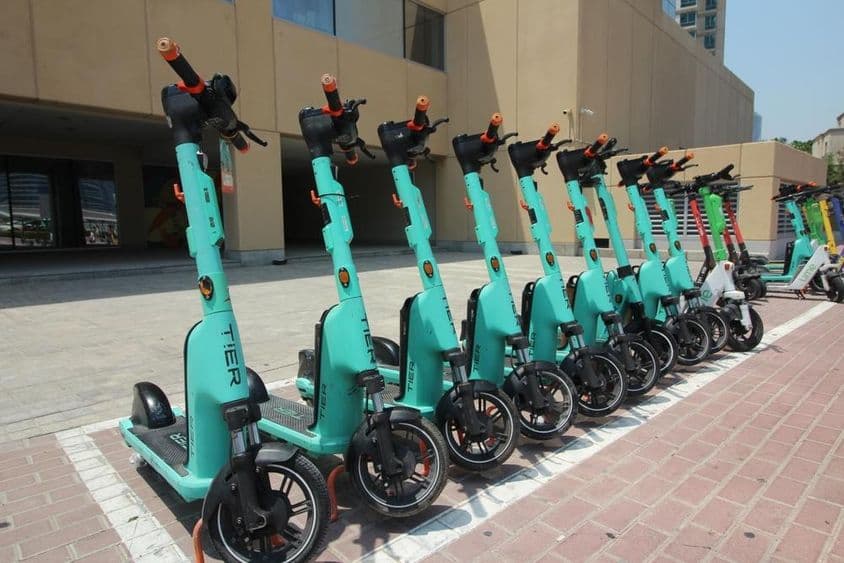 Požičovňa e-kolobežiek v Dubaji. Careem BIKE.