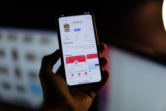 Aplikácia MOHRE na obrazovke smartfónu.