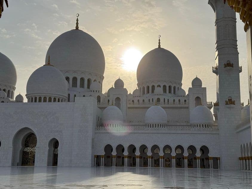 Veľká mešita šejka Zayeda, Spojené arabské emiráty.