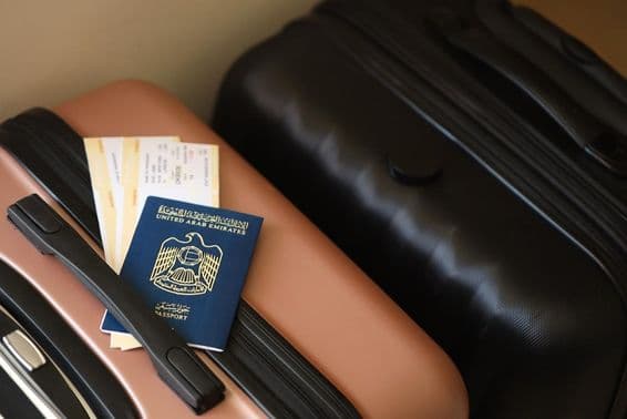 Spojené arabské emiráty, pas s pečiatkami.