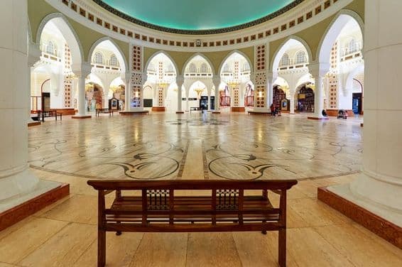 Trh so zlatom v Dubai Mall.