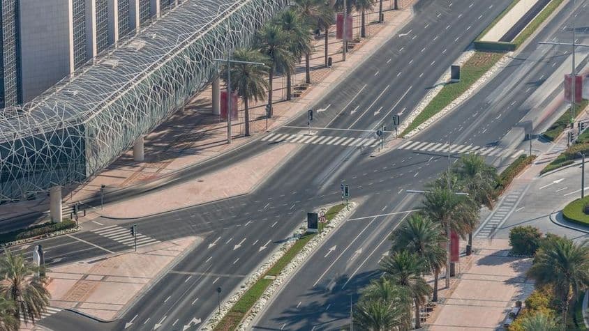 Cesta do centra Dubaja, Dubaj, Spojené arabské emiráty.