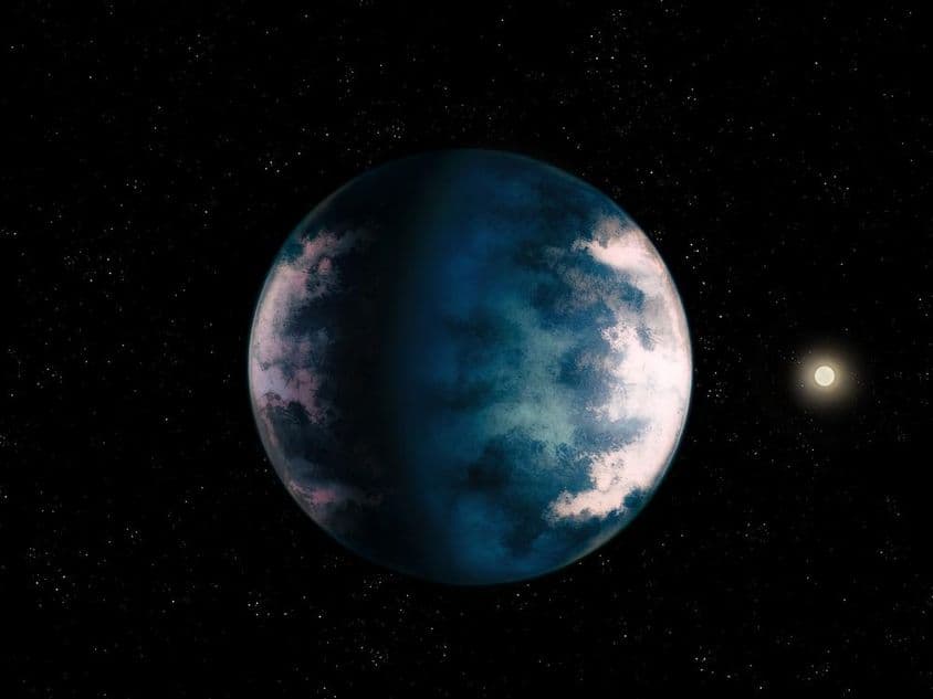 Tajomná exoplanéta vo vesmíre so hviezdami.