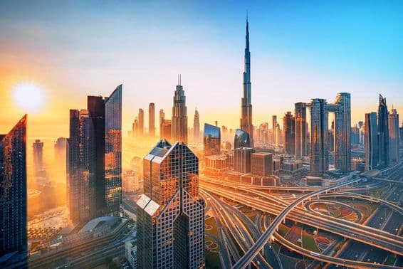 Dubaj - moderné centrum mesta s luxusnými mrakodrapmi.