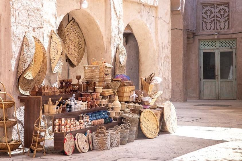 Al Seef Heritage Souq arabský trh, Dubaj Deira.