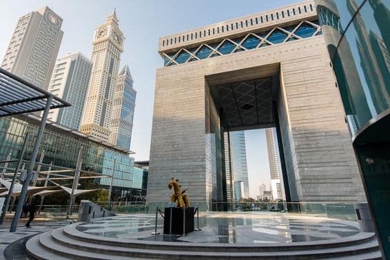 Hlavná brána DIFC (Dubai International Financial Centre)