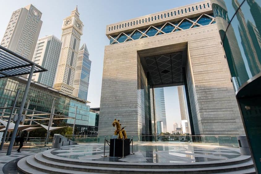 Hlavná brána DIFC (Dubai International Financial Centre)