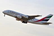 Lietadlo EMIRATES AIRLINES Airbus A380-800.