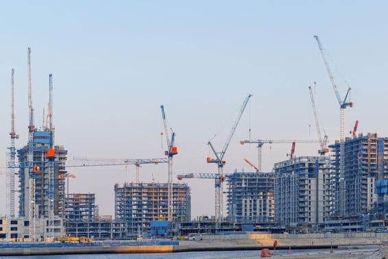 Dubajský realitný trh sa rozširuje, vytvára nové príležitosti a moderné životné priestory.