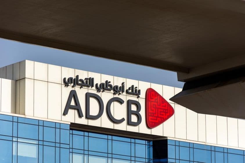 Abu Dhabi Commercial Bank (ADCB) v meste Dubaj.