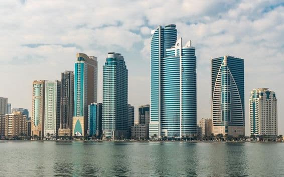 Mrakodrapy Šardžá, Spojené arabské emiráty.