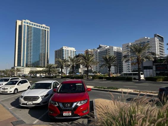 Budovy v Dubailand Residence Complex, nová rezidenčná oblasť.