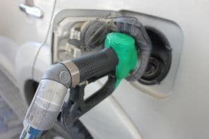 Zariadenie benzínovej pumpy na čerpacej stanici.