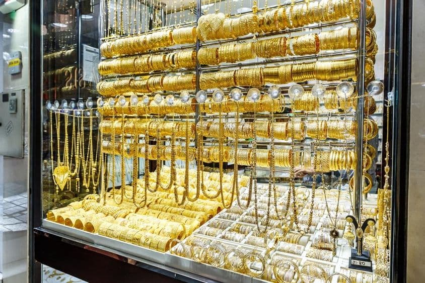Predajňa zlata v Gold Souk, mesto Dubaj.