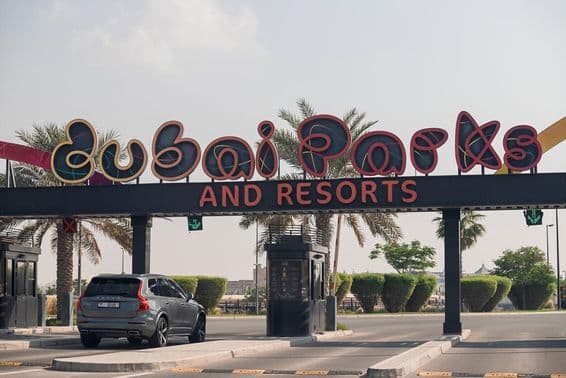 Vstup do Dubai Parks and Resorts.