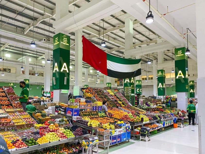 Trh so zeleninou v Dubaji