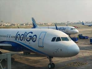 Indigo Aero lietadlo na letisku Dum Dum