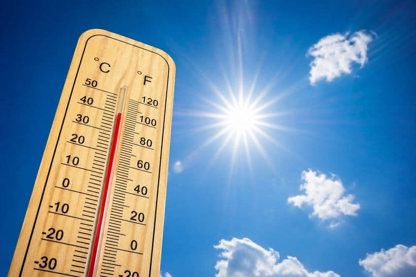 Extrémne teplo s teplomerom