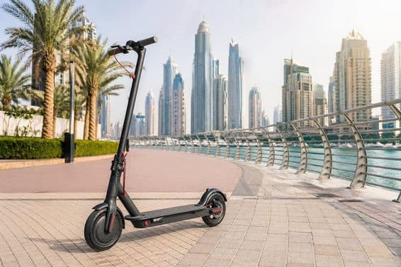 Dubajská doprava e-kolobežiek
