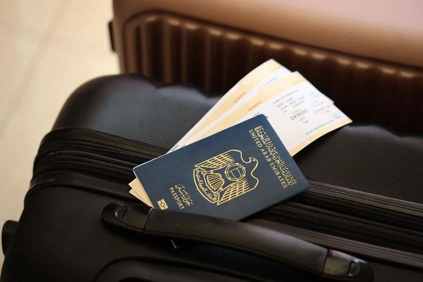Spojené arabské emiráty, pas s letenkami