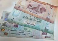 Bankovky dirhamu Spojených arabských emirátov