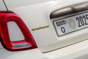 Abarth 695 Esseesse Limited Edition, Registračná značka vozidla